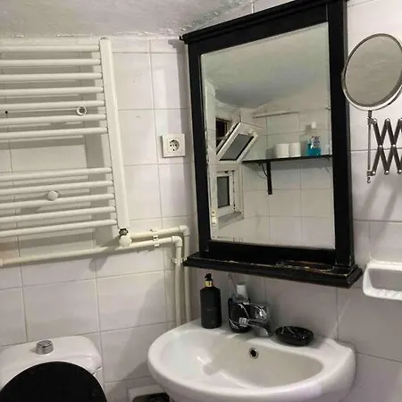 Sade Adu House Cihangir - Karakoey *