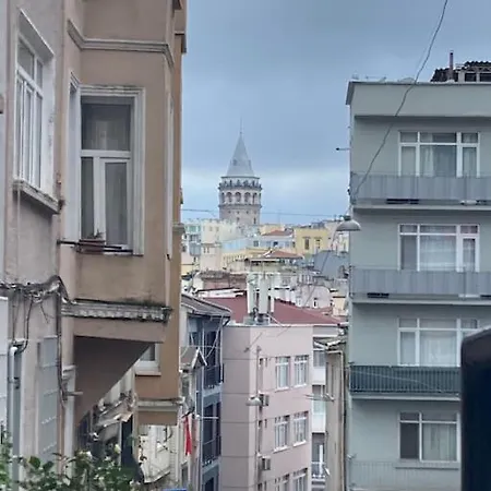 Sade Adu House Cihangir - Karakoey Apartment